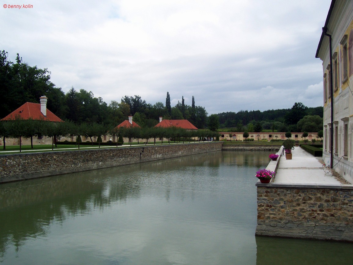 Snímek 098