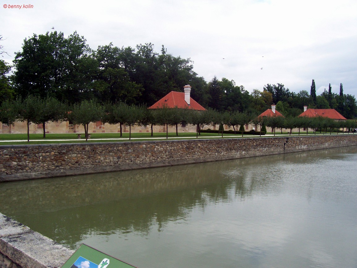 Snímek 099