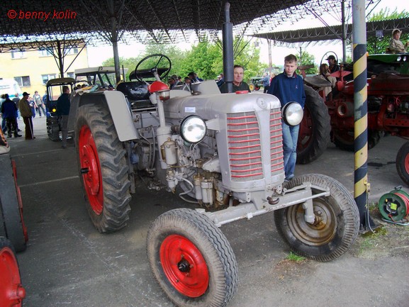 Zetor 18