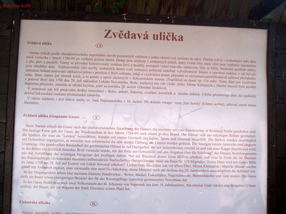 Zvědavá ulička 97